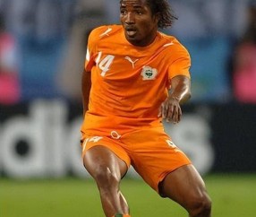 壹号娱乐-包含德罗巴在老鹰比赛中比分优势明显，高光表现引发热议！的词条