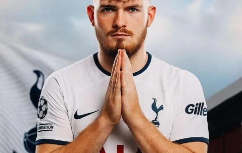 YIHAO-关于赛后利物浦调整名单以备法甲；造点机会环节打磨；球迷炸锅；资深球员宣示担当的信息