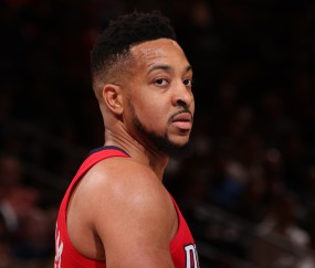 YIHAO-欧篮联赛程吃紧，新奥尔良鹈鹕窗口期手感冰凉，压力陡增，训练强度明显提升(朝の光を感しじて吉他指弹)